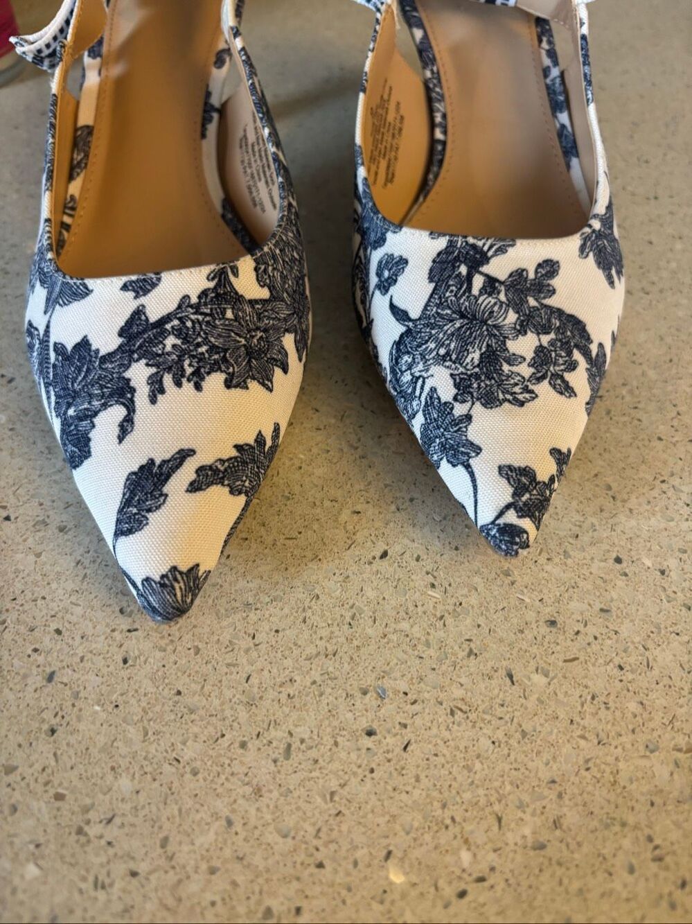 A new day, blue and white kitten heels - Picture 2 of 6